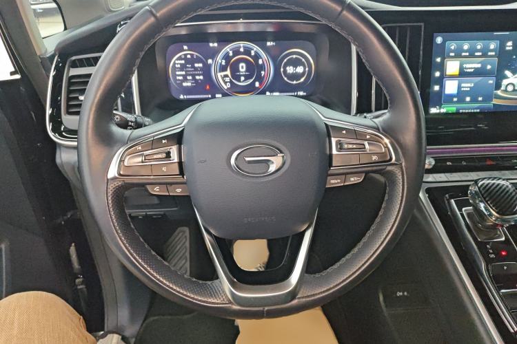 Used GAC Trumpchi M8 2021 Master Series 390T Ultimate Edition Steering Wheel