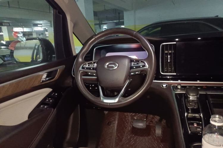 Used GAC Trumpchi M8 2021 Lingxiu Series 390T Ultimate Edition Steering Wheel
