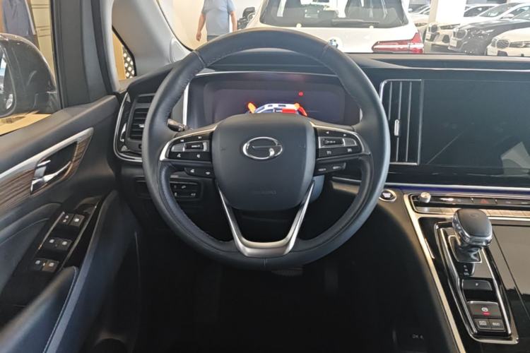 Used GAC Trumpchi M8 2021 Lingxiu Series 390T Ultimate Edition Steering Wheel