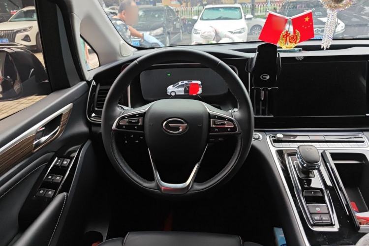 Used GAC Trumpchi M8 2021 Master Series 390T Prestige Edition Steering Wheel