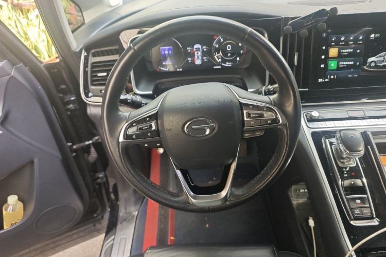 Used GAC Trumpchi M8 2021 Master Series 390T Ultimate Edition Steering Wheel