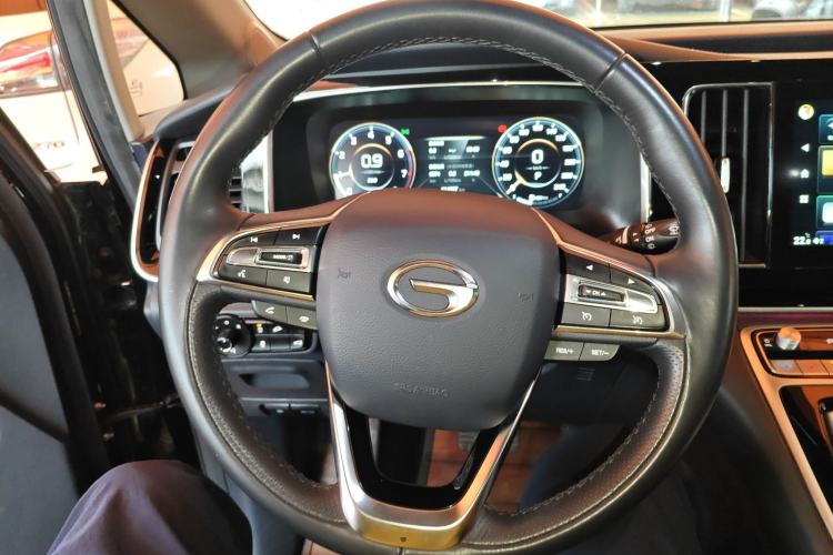 Used GAC Trumpchi M8 2021 Lingxiu Series 390T Ultimate Edition Steering Wheel