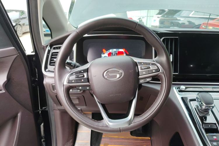 Used GAC Trumpchi M8 2021 Master Series 390T Ultimate Edition Steering Wheel