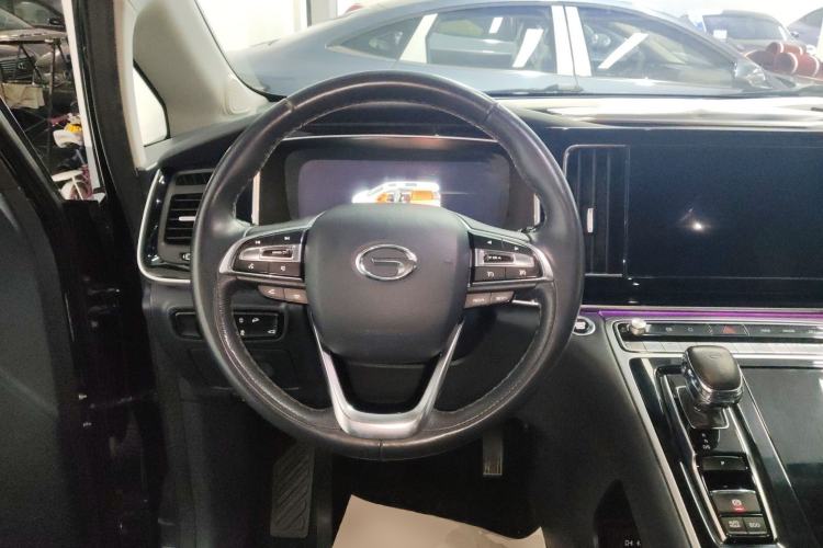 Used GAC Trumpchi M8 2021 Lingxiu Series 390T Deluxe Edition Steering Wheel