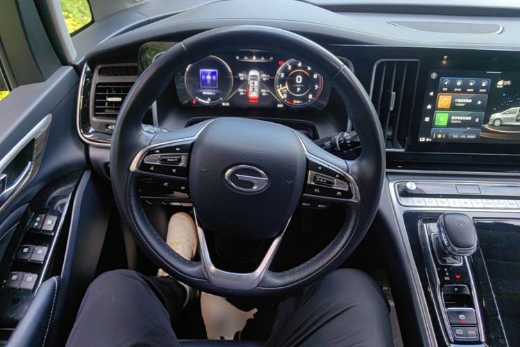 Used GAC Trumpchi M8 2021 Lingxiu Series 390T Ultimate Edition Steering Wheel