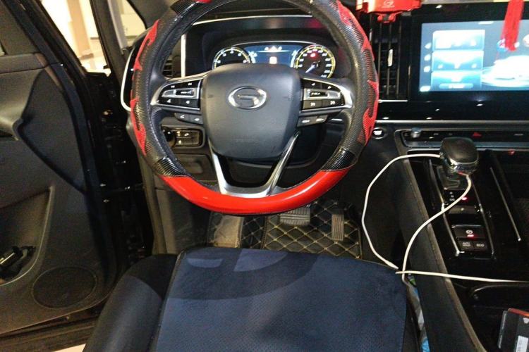 Used GAC Trumpchi M8 2021 Lingxiu Series 390T Deluxe Edition Steering Wheel