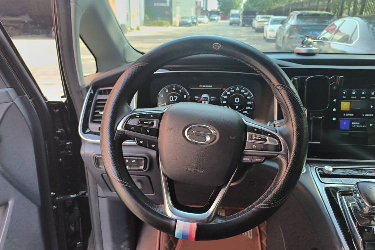 Used GAC Trumpchi M8 2021 Master Series 390T Ultimate Edition Steering Wheel