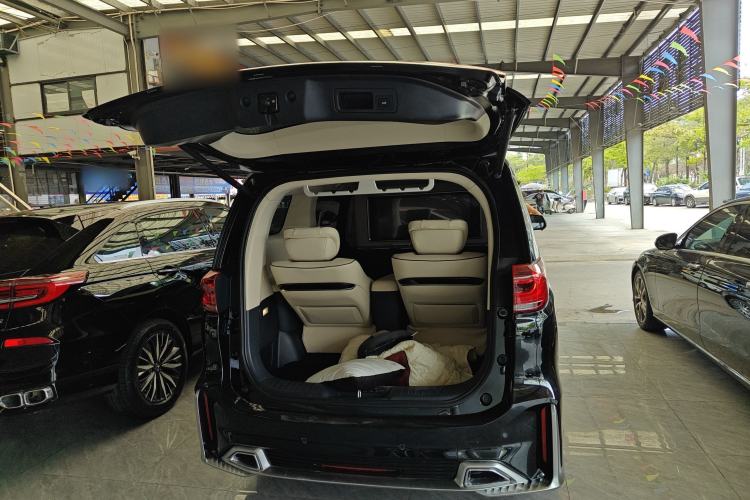 Used GAC Trumpchi M8 2021 Master Series 390T Four-Seat Deluxe Edition Trunk