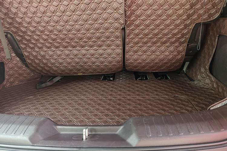 Used GAC Trumpchi M8 2021 Master Series 390T Ultimate Edition Trunk