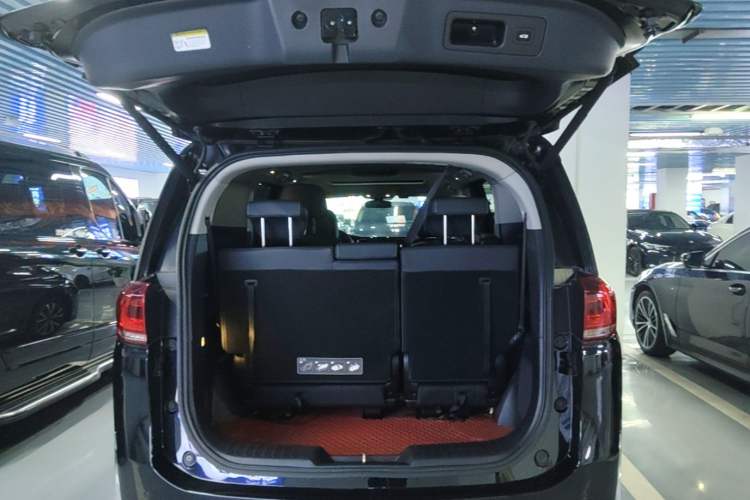 Used GAC Trumpchi M8 2021 Lingxiu Series 390T Deluxe Edition Trunk