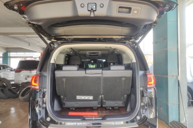 Used GAC Trumpchi M8 2021 Lingxiu Series 390T Deluxe Edition Trunk