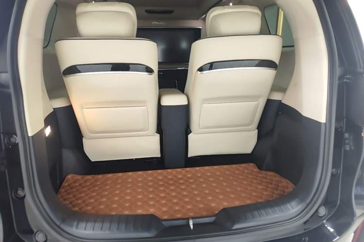 Used GAC Trumpchi M8 2021 Master Series 390T Four-Seat Deluxe Edition Trunk