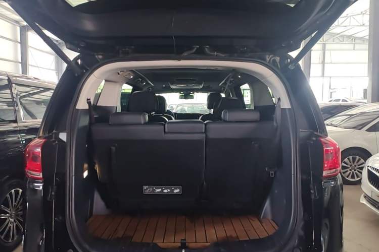 Used GAC Trumpchi M8 2021 Lingxiu Series 390T Ultimate Edition Trunk