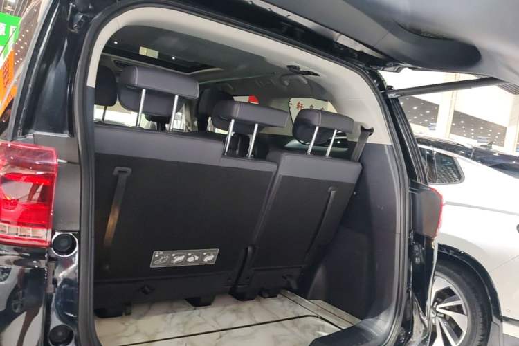 Used GAC Trumpchi M8 2021 Lingxiu Series 390T Deluxe Edition Trunk