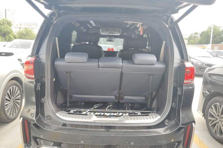 Used GAC Trumpchi M8 2021 Lingxiu Series 390T Deluxe Edition Trunk