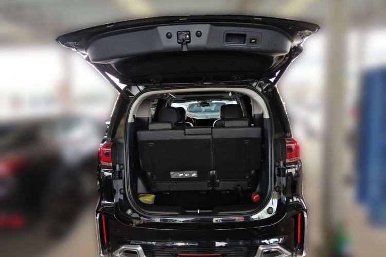 Used GAC Trumpchi M8 2021 Master Series 390T Prestige Edition Trunk