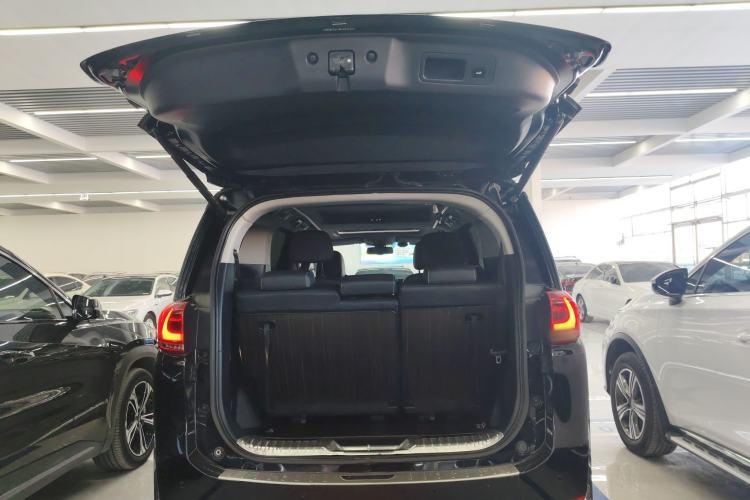 Used GAC Trumpchi M8 2021 Lingxiu Series 390T Deluxe Edition Trunk