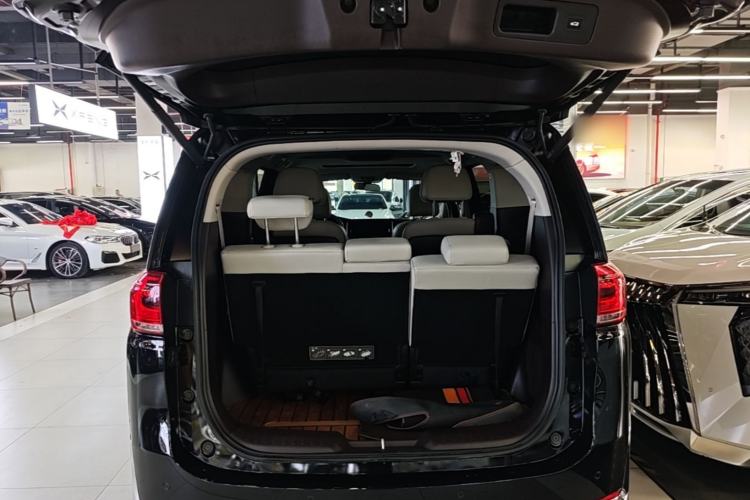 Used GAC Trumpchi M8 2021 Lingxiu Series 390T Deluxe Edition Trunk
