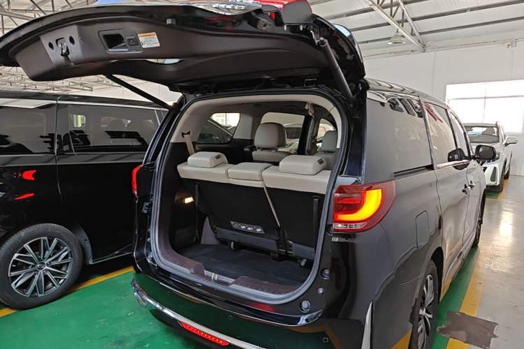 Used GAC Trumpchi M8 2021 Lingxiu Series 390T Luxury Edition Trunk