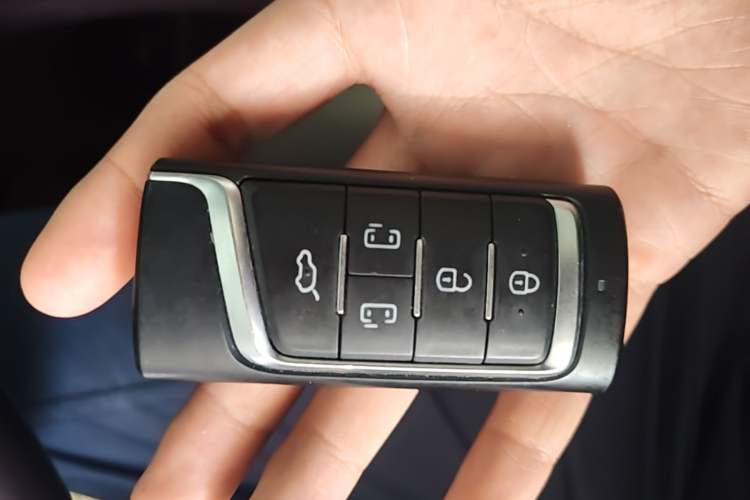 Used GAC Trumpchi M8 2021 Master Series 390T Ultimate Edition Vehicle Key