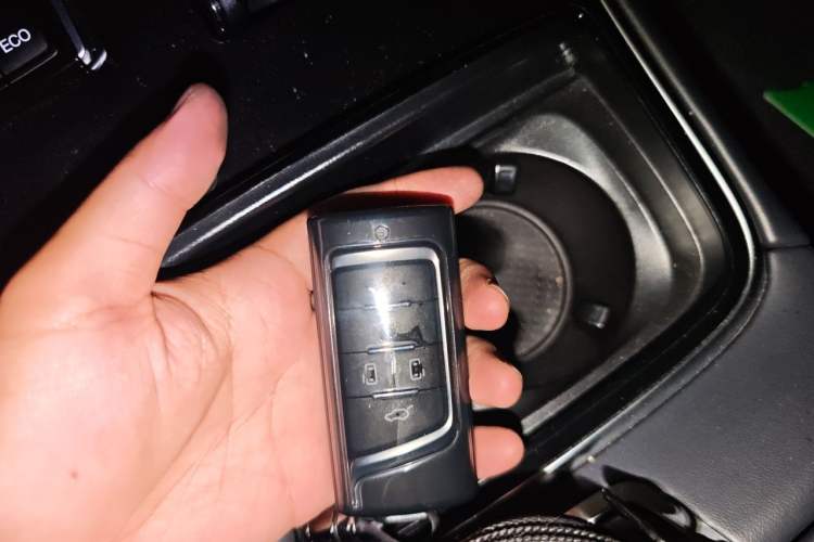 Used GAC Trumpchi M8 2021 Master Series 390T Ultimate Edition Vehicle Key
