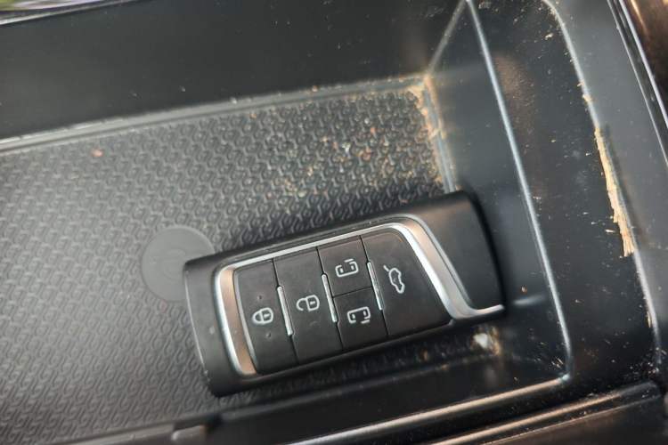 Used GAC Trumpchi M8 2021 Master Series 390T Ultimate Edition Vehicle Key