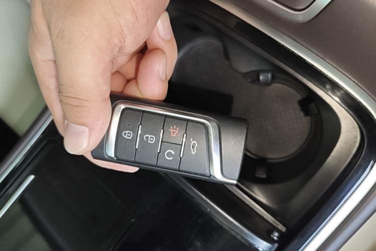 Used GAC Trumpchi M8 2021 Revised Version Lingxiu Series 390T Luxury Edition Vehicle Key