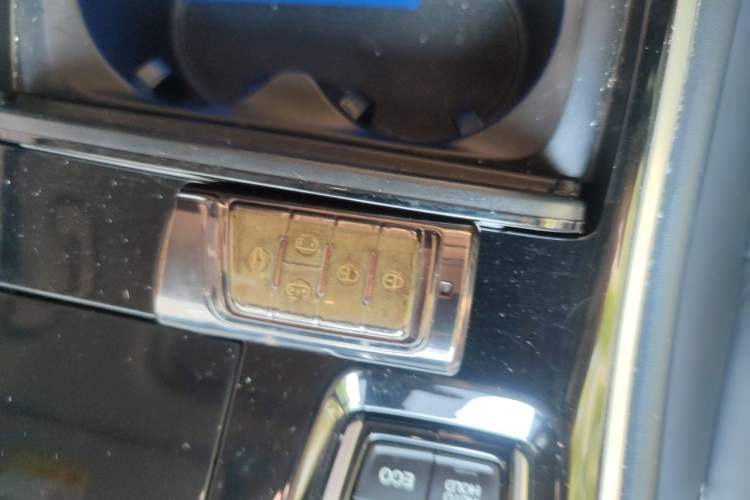 Used GAC Trumpchi M8 2021 Lingxiu Series 390T Deluxe Edition Vehicle Key
