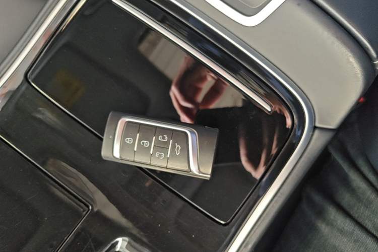 Used GAC Trumpchi M8 2021 Master Series 390T Prestige Edition Vehicle Key
