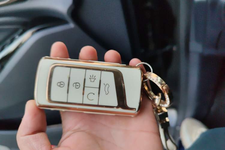 Used GAC Trumpchi M8 2021 Lingxiu Series 390T Deluxe Edition Vehicle Key