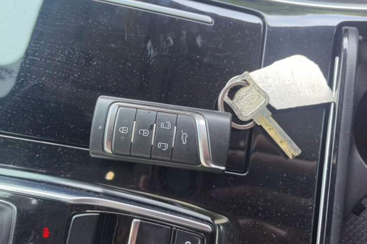 Used GAC Trumpchi M8 2021 Master Series 390T Ultimate Edition Vehicle Key