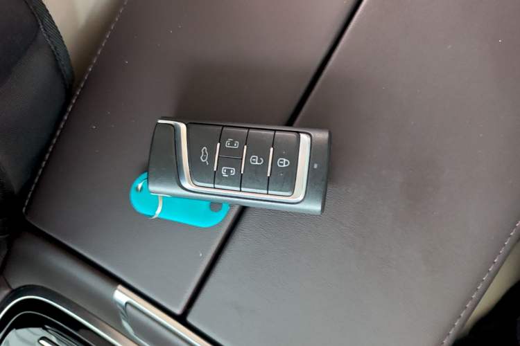 Used GAC Trumpchi M8 2021 Master Series 390T Ultimate Edition Vehicle Key