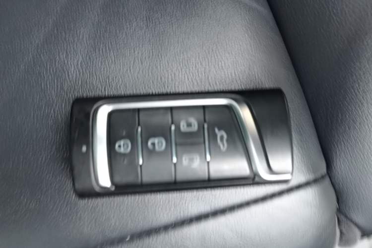 Used GAC Trumpchi M8 2021 Lingxiu Series 390T Ultimate Edition Vehicle Key