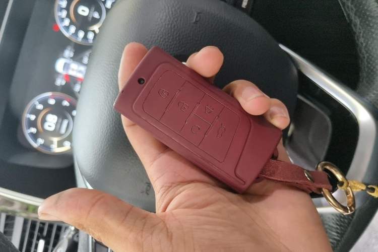 Used GAC Trumpchi M8 2021 Master Series 390T Prestige Edition Vehicle Key