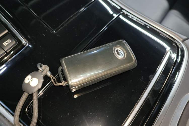 Used GAC Trumpchi M8 2021 Master Series 390T Ultimate Edition Vehicle Key