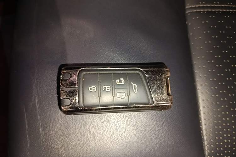Used GAC Trumpchi M8 2021 Lingxiu Series 390T Deluxe Edition Vehicle Key