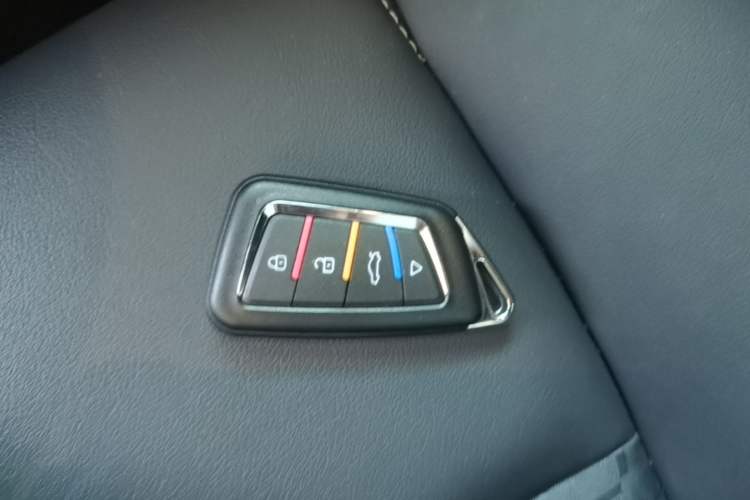 Used GAC Trumpchi M8 2021 Revised Version Lingxiu Series 390T Luxury Edition Vehicle Key