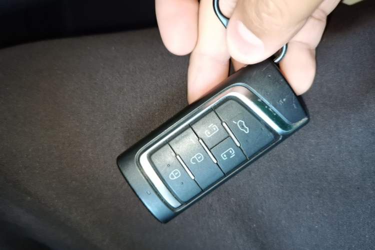 Used GAC Trumpchi M8 2021 Master Series 390T Four-Seat Glory Edition Vehicle Key