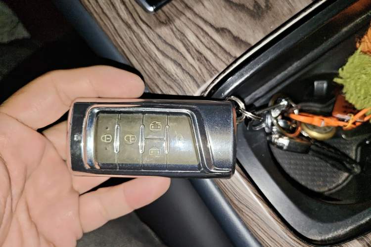 Used GAC Trumpchi M8 2021 Lingxiu Series 390T Deluxe Edition Vehicle Key