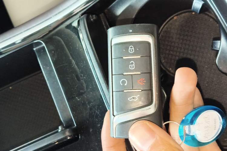Used GAC Trumpchi M8 2021 Revised Version Lingxiu Series 390T Luxury Edition Vehicle Key