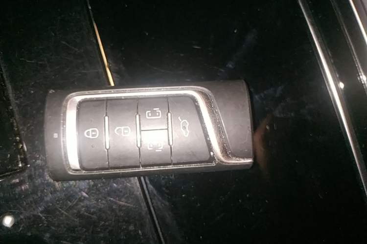 Used GAC Trumpchi M8 2021 Lingxiu Series 390T Deluxe Edition Vehicle Key