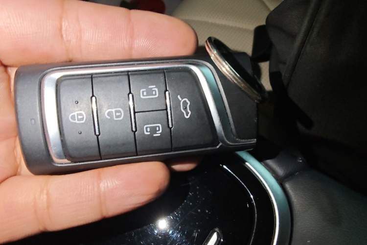 Used GAC Trumpchi M8 2021 Master Series 390T Four-Seat Deluxe Edition Vehicle Key