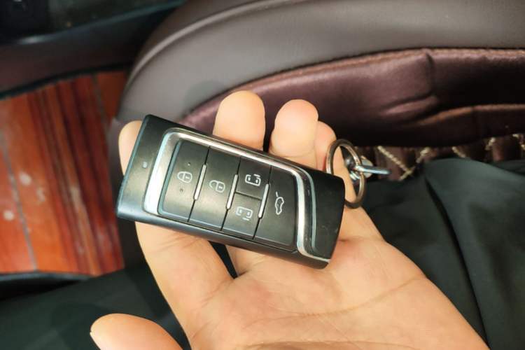 Used GAC Trumpchi M8 2021 Master Series 390T Prestige Edition Vehicle Key