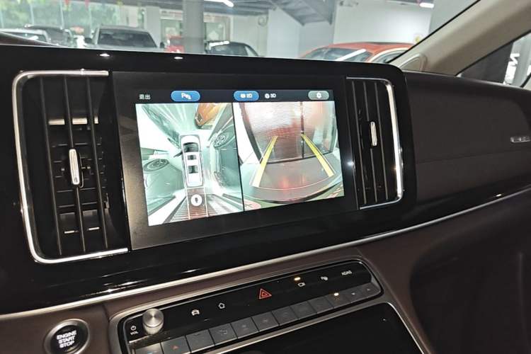 Used GAC Trumpchi M8 2021 Lingxiu Series 390T Flagship Edition Audio And AC Panel