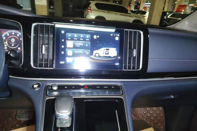 Used GAC Trumpchi M8 2021 Lingxiu Series 390T Deluxe Edition Audio And AC Panel