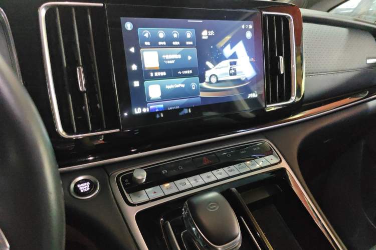 Used GAC Trumpchi M8 2021 Master Series 390T Ultimate Edition Audio And AC Panel