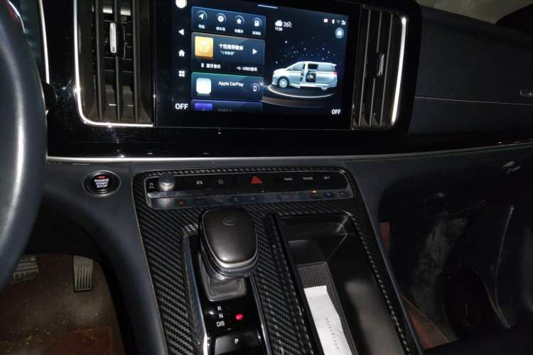 Used GAC Trumpchi M8 2021 Lingxiu Series 390T Deluxe Edition Audio And AC Panel