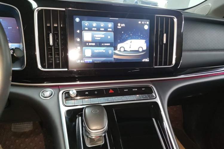 Used GAC Trumpchi M8 2021 Lingxiu Series 390T Deluxe Edition Audio And AC Panel