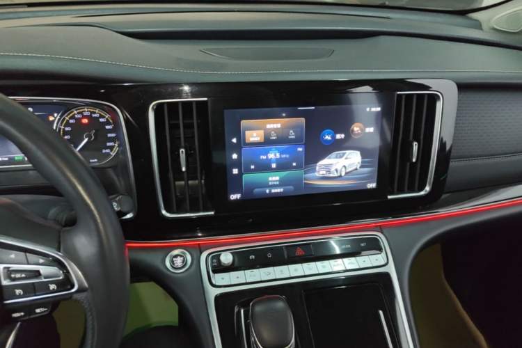 Used GAC Trumpchi M8 2021 Lingxiu Series 390T Deluxe Edition Audio And AC Panel