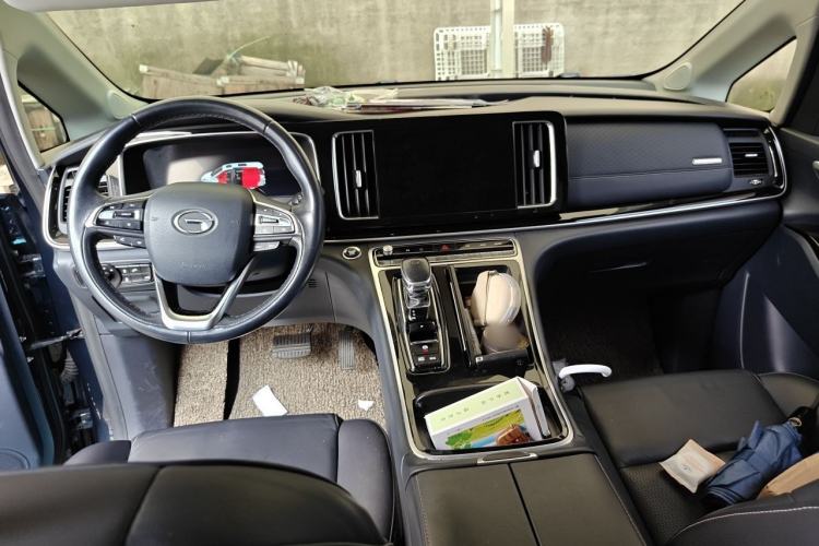 Used GAC Trumpchi M8 2021 Lingxiu Series 390T Ultimate Edition Center Console